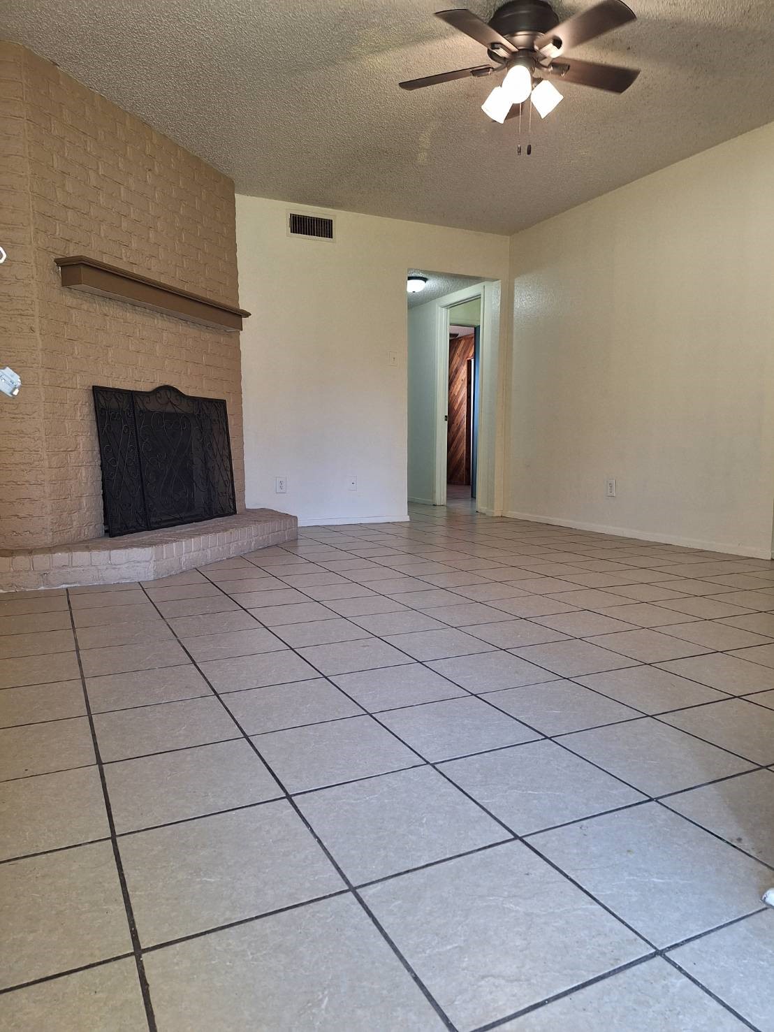129 Allencrest Drive White Settlement TX 76108