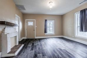 3211 Bideker Avenue Fort Worth TX 76105