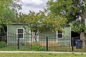 3211 Bideker Avenue Fort Worth TX 76105