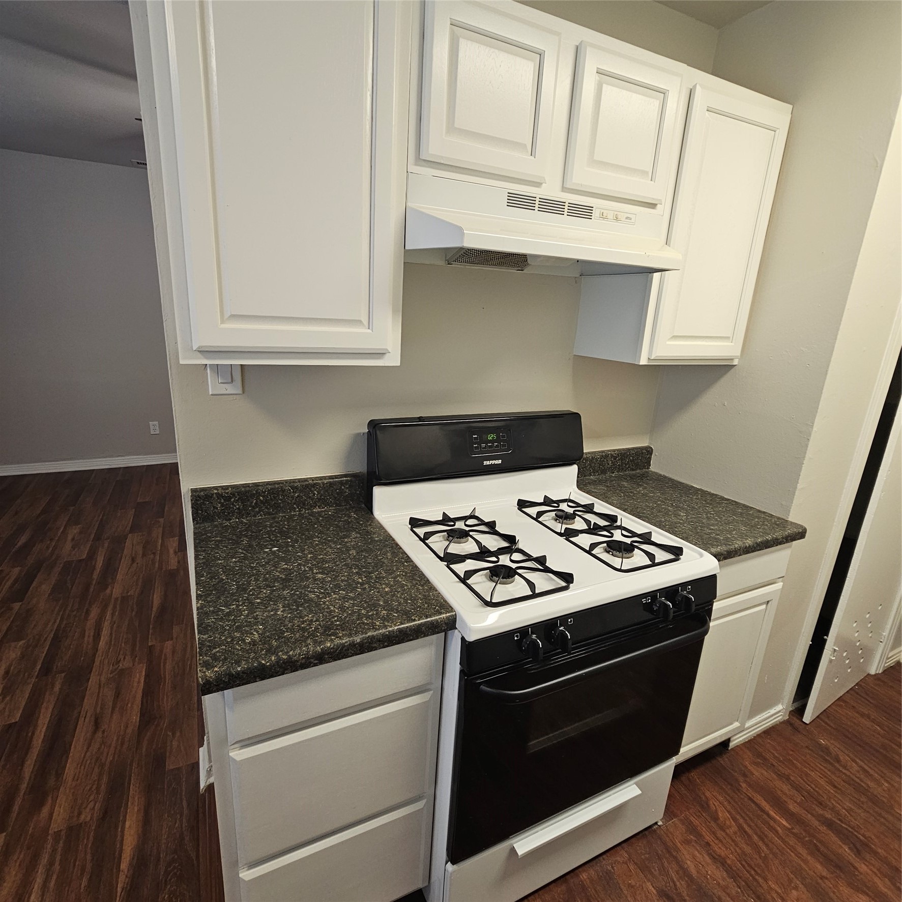 3911 Prescott Avenue Dallas TX 75219
