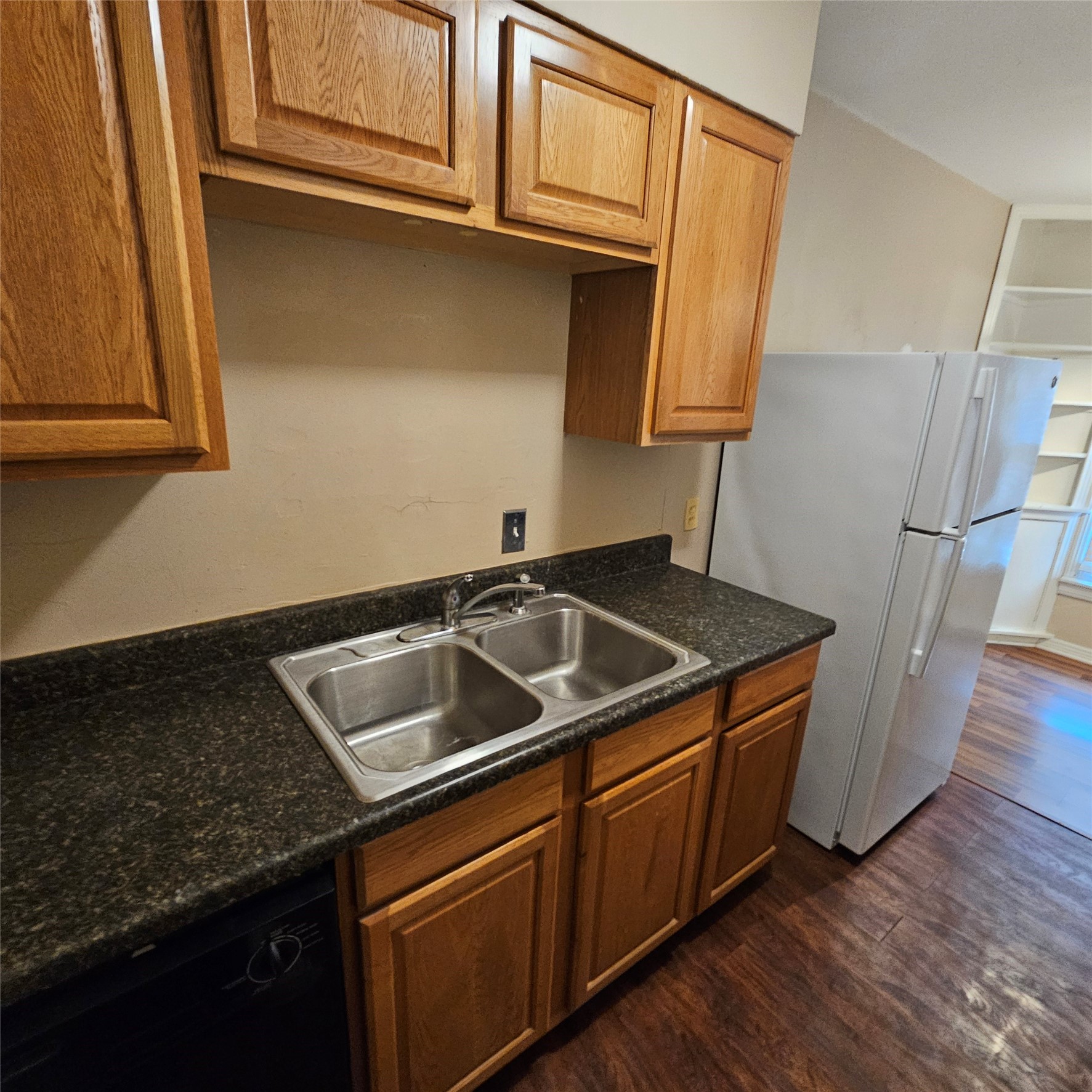 3911 Prescott Avenue Dallas TX 75219
