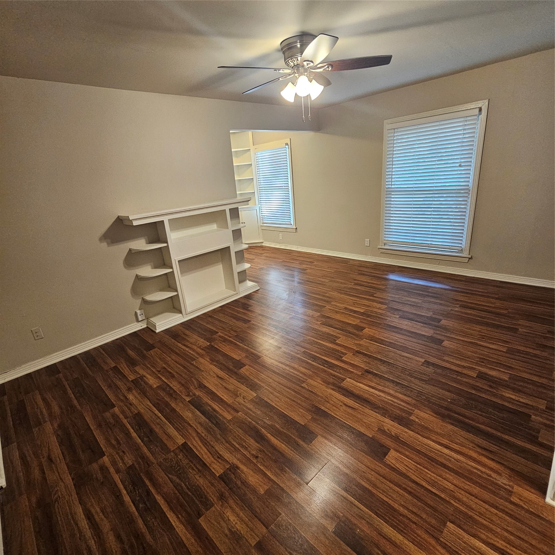 3911 Prescott Avenue Dallas TX 75219