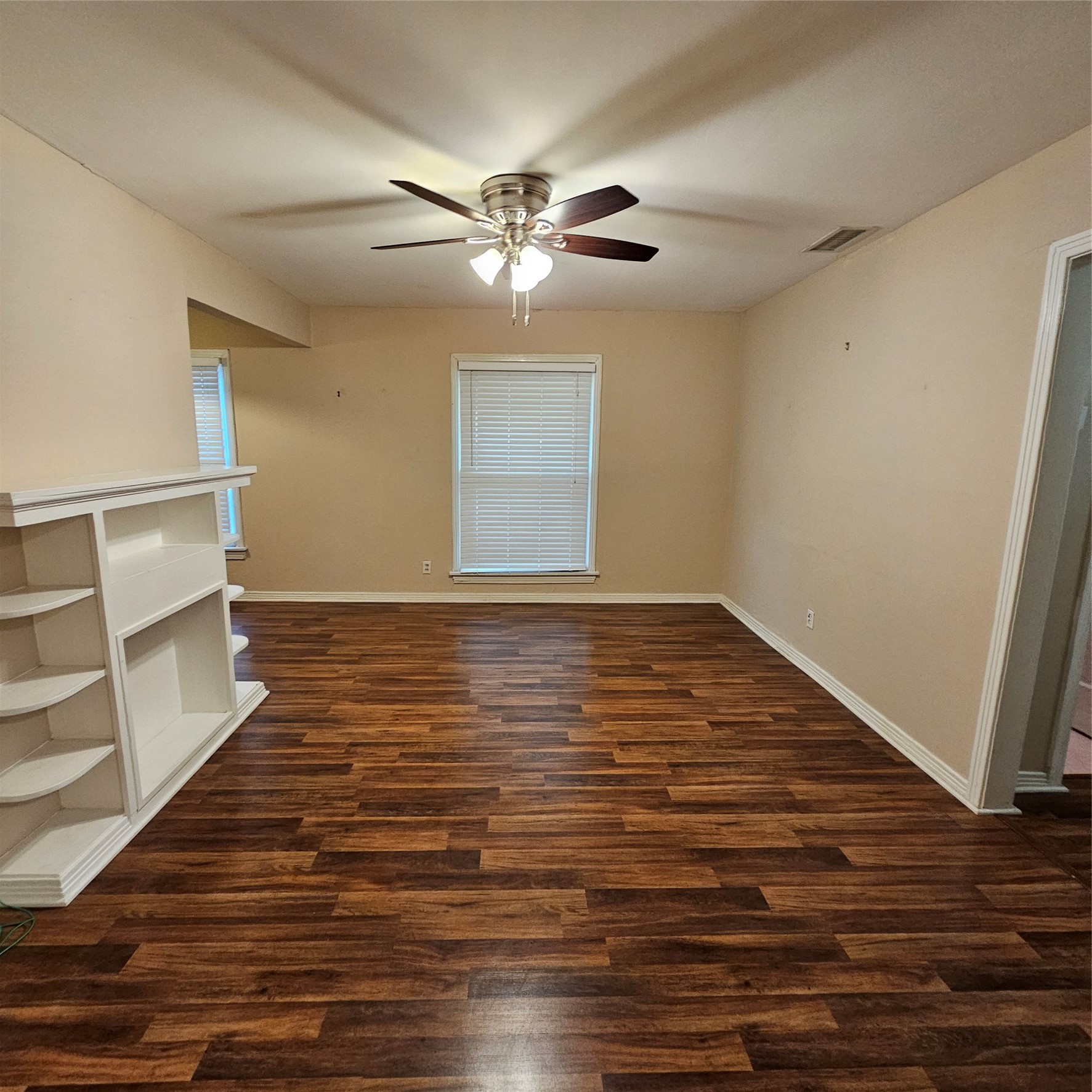 3911 Prescott Avenue Dallas TX 75219
