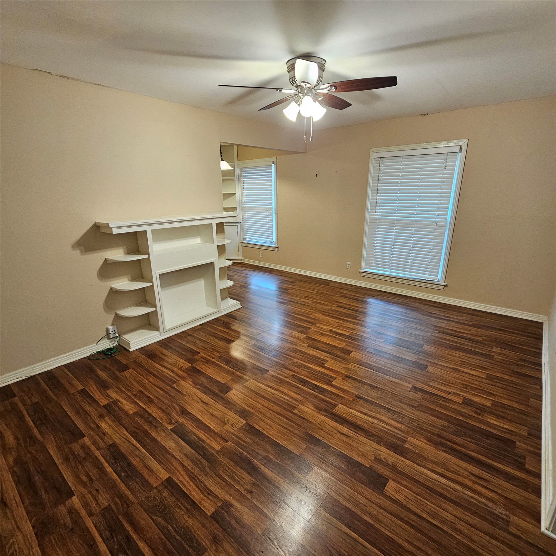 3911 Prescott Avenue Dallas TX 75219