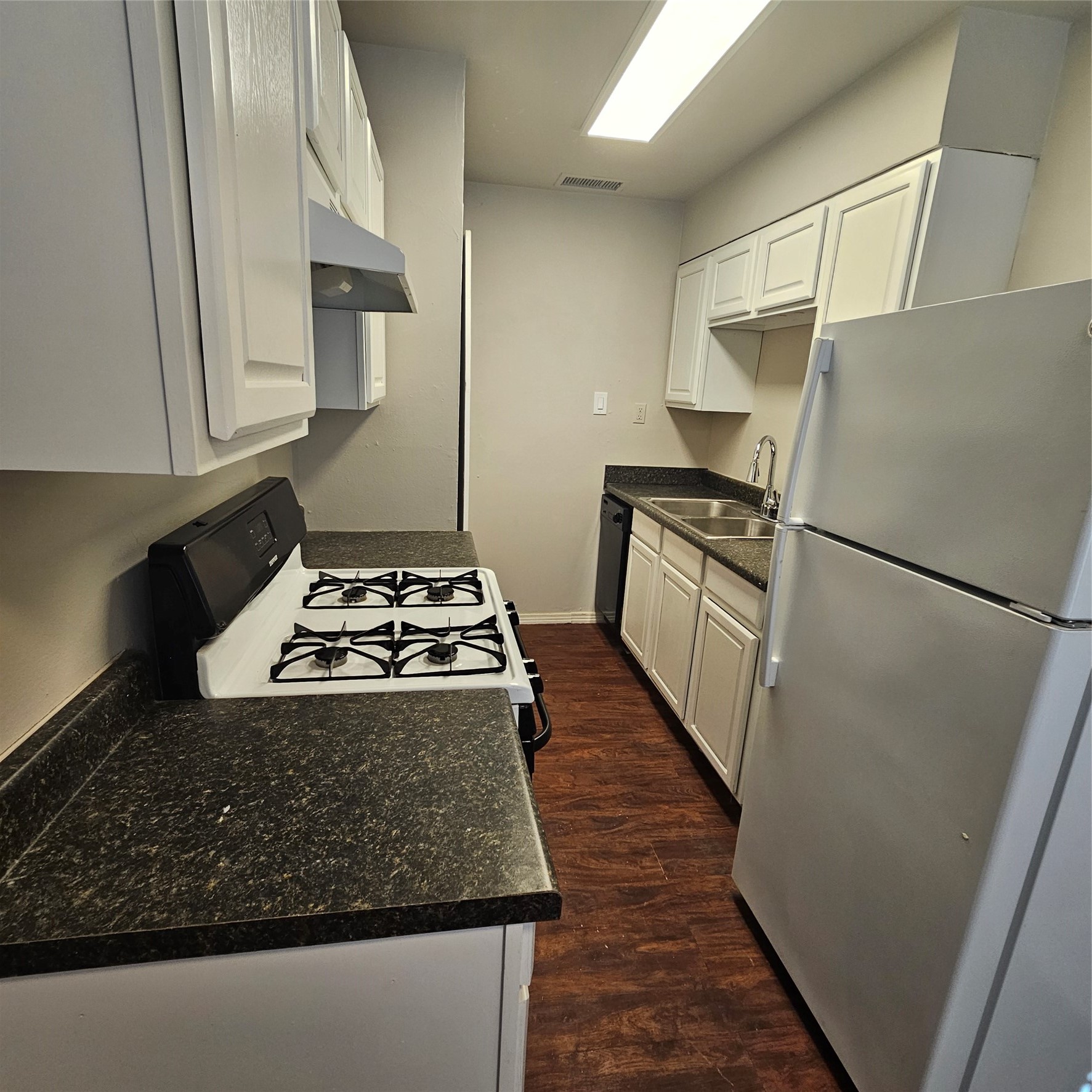 3911 Prescott Avenue Dallas TX 75219