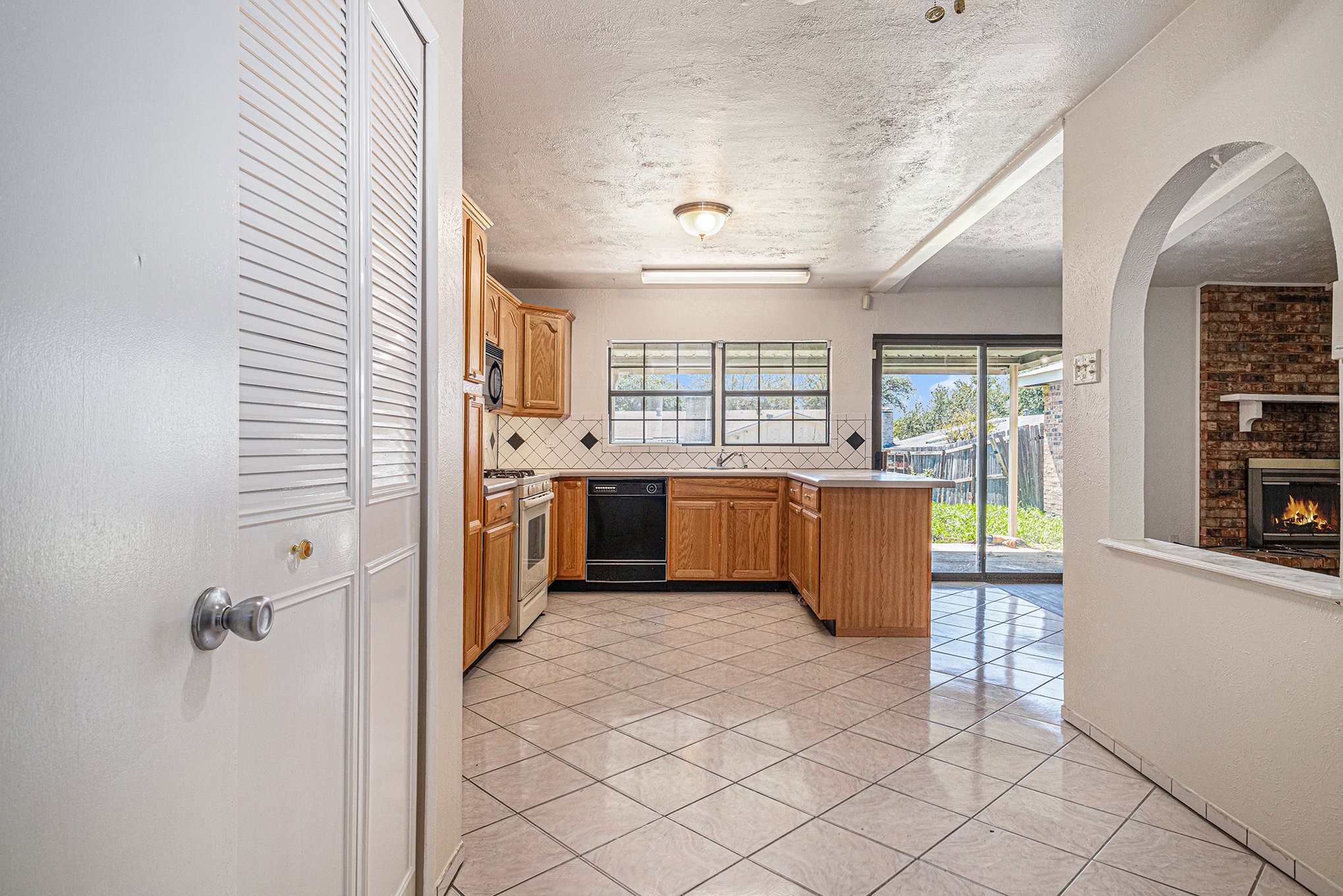 1814 Addington Drive Carrollton TX 75007