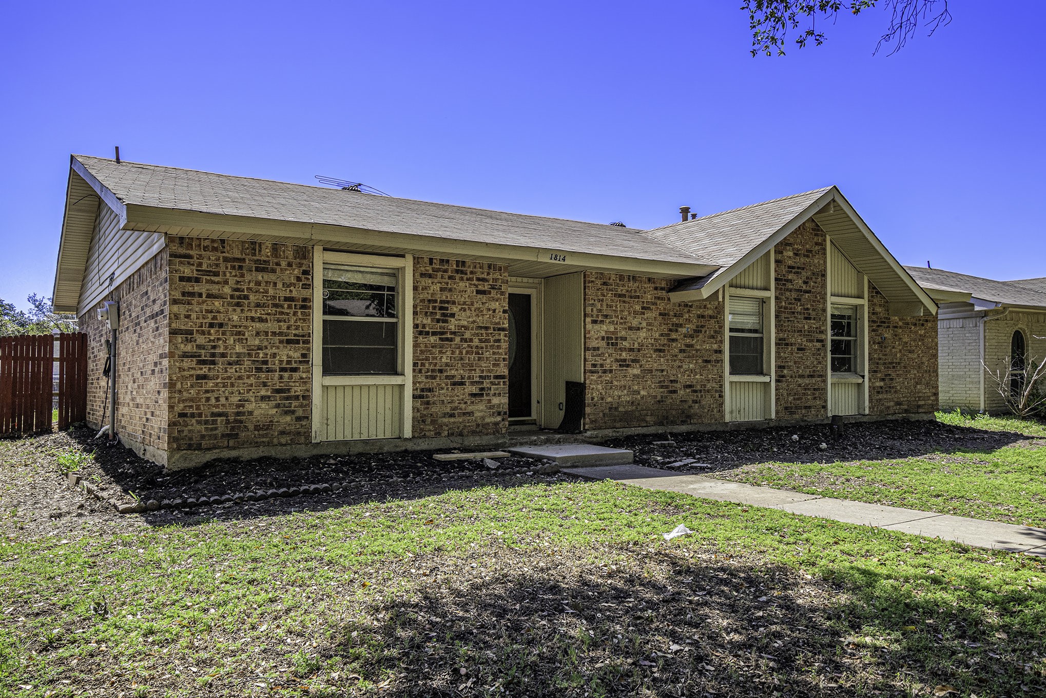 1814 Addington Drive Carrollton TX 75007