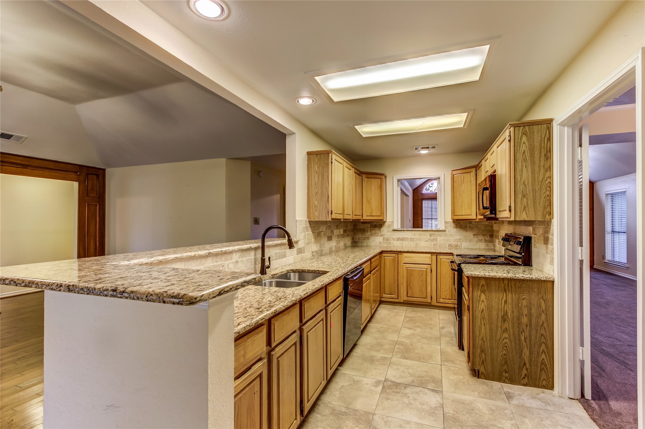 1513 Mission Ridge Trail Carrollton TX 75007