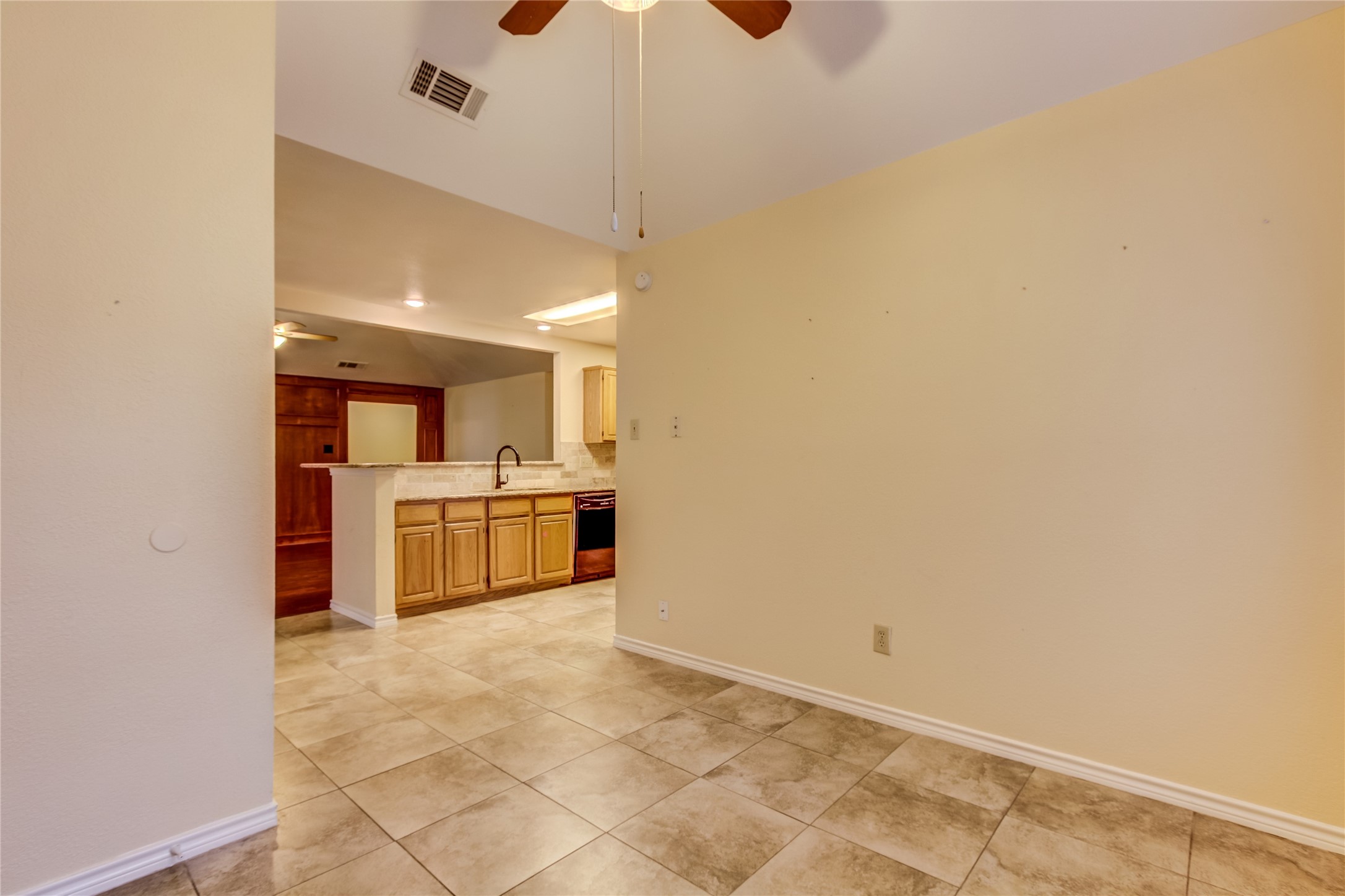 1513 Mission Ridge Trail Carrollton TX 75007