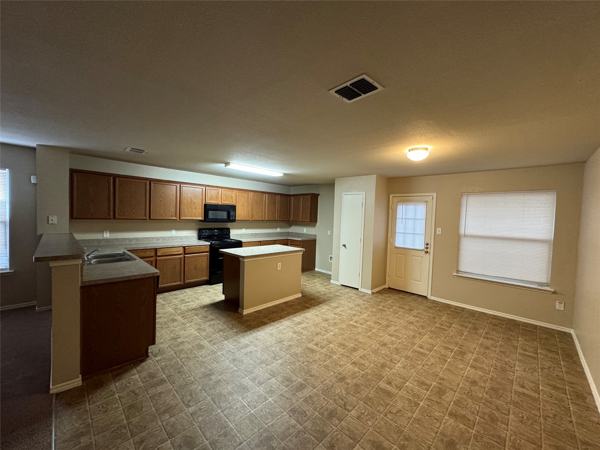 4642 Elm Point Drive Balch Springs TX 75180