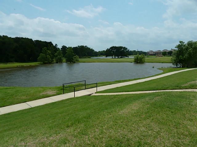 324 Highland Glen Wylie TX 75098