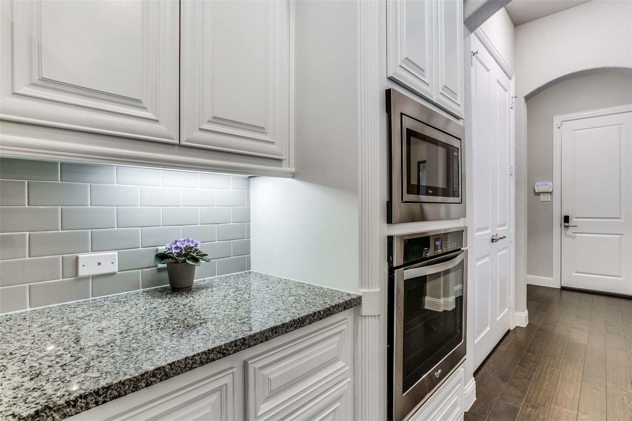 3901 Bentley Drive Bedford TX 76021