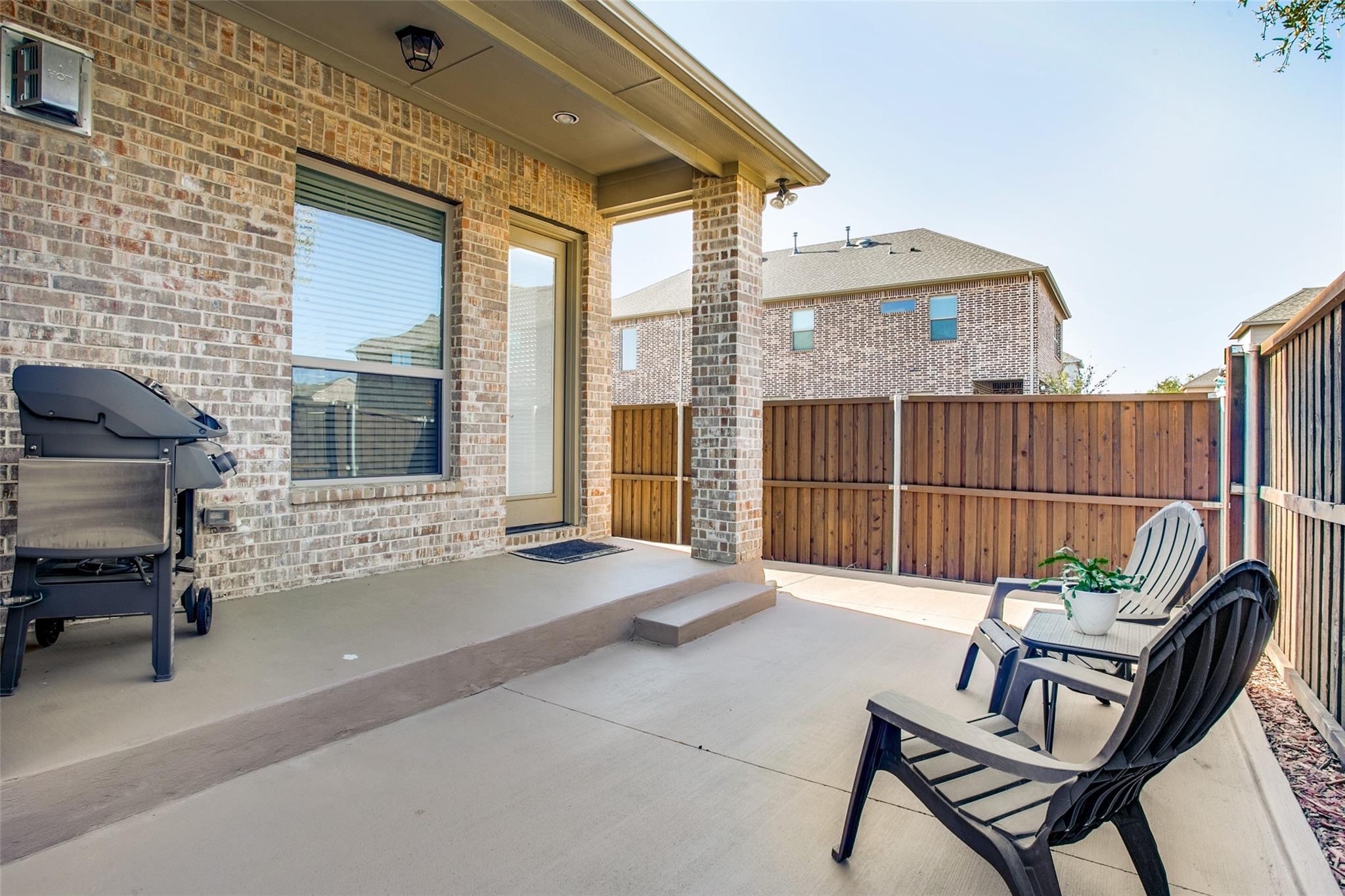 3901 Bentley Drive Bedford TX 76021