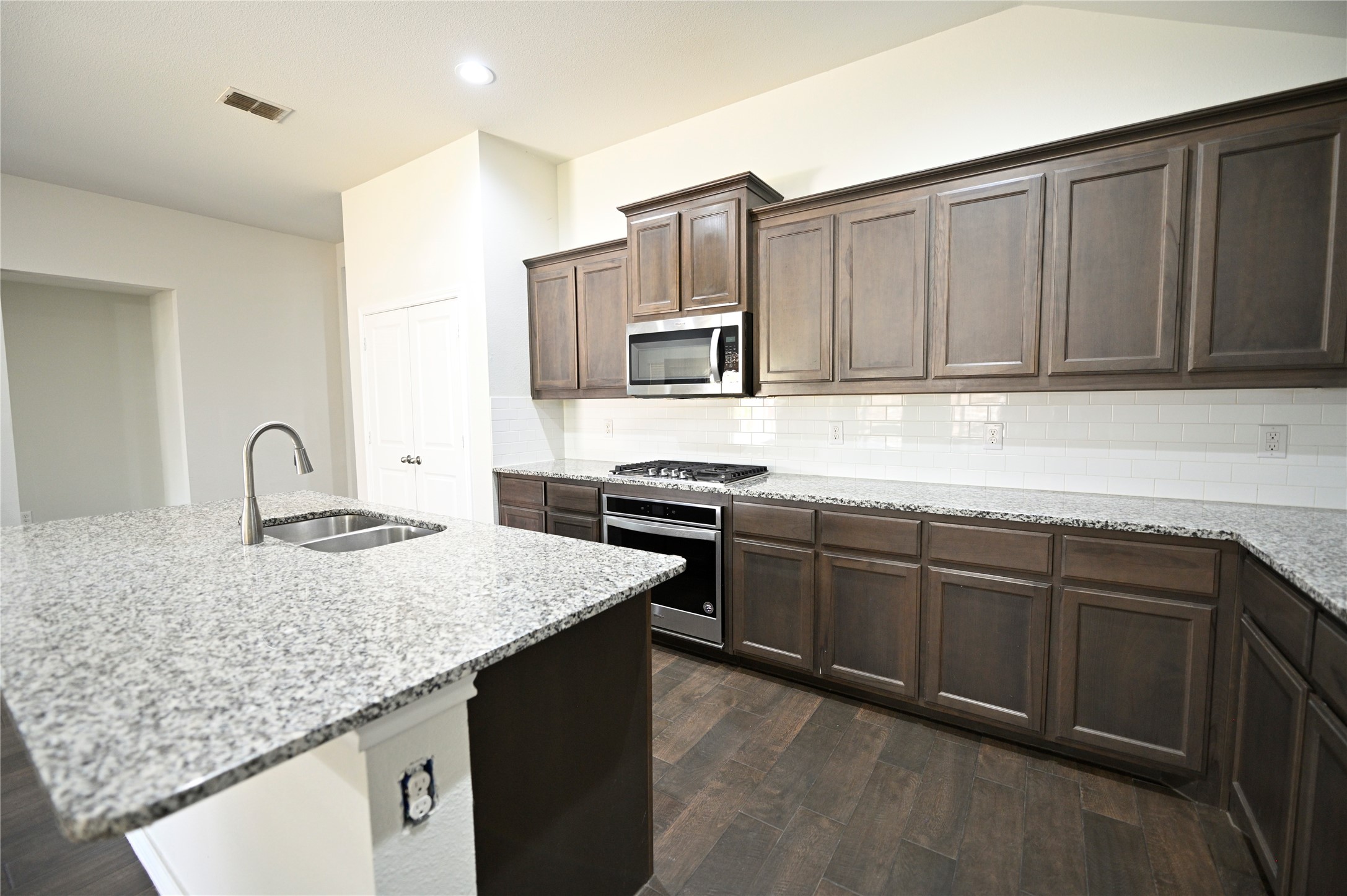 260 Old Wichita Trail Saginaw TX 76131