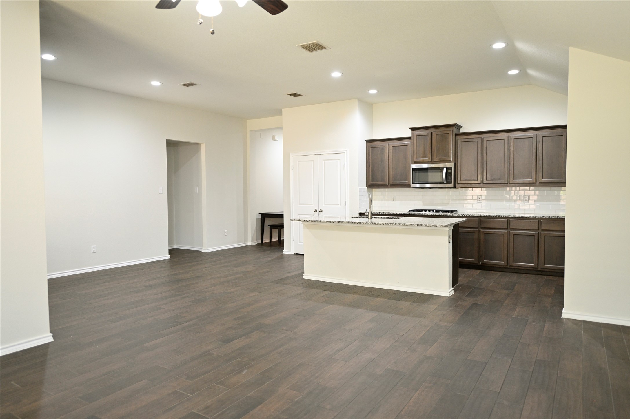 260 Old Wichita Trail Saginaw TX 76131