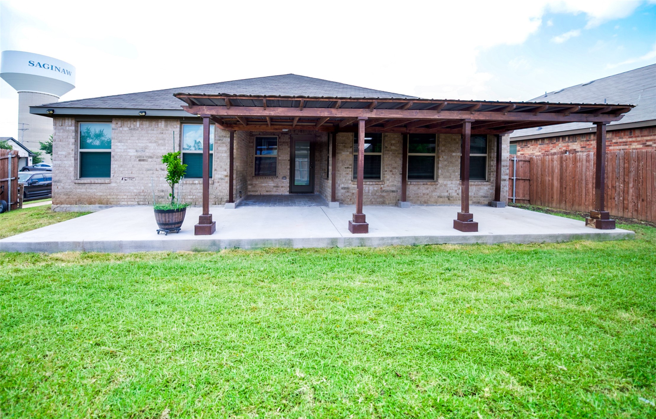 260 Old Wichita Trail Saginaw TX 76131