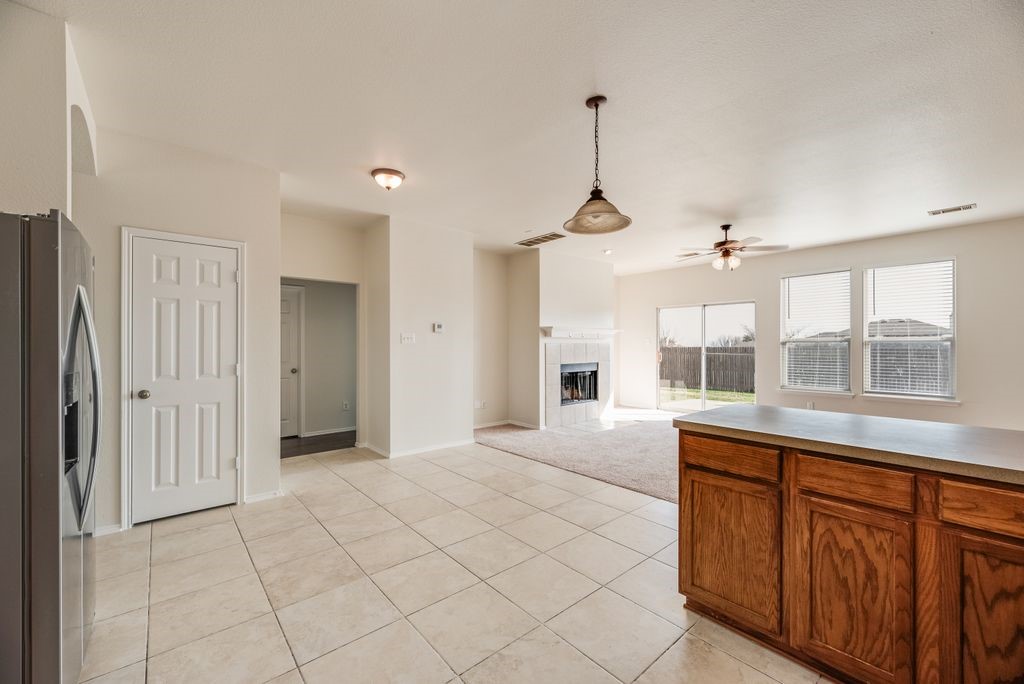 817 Kentucky Derby Lane Fort Worth TX 76179