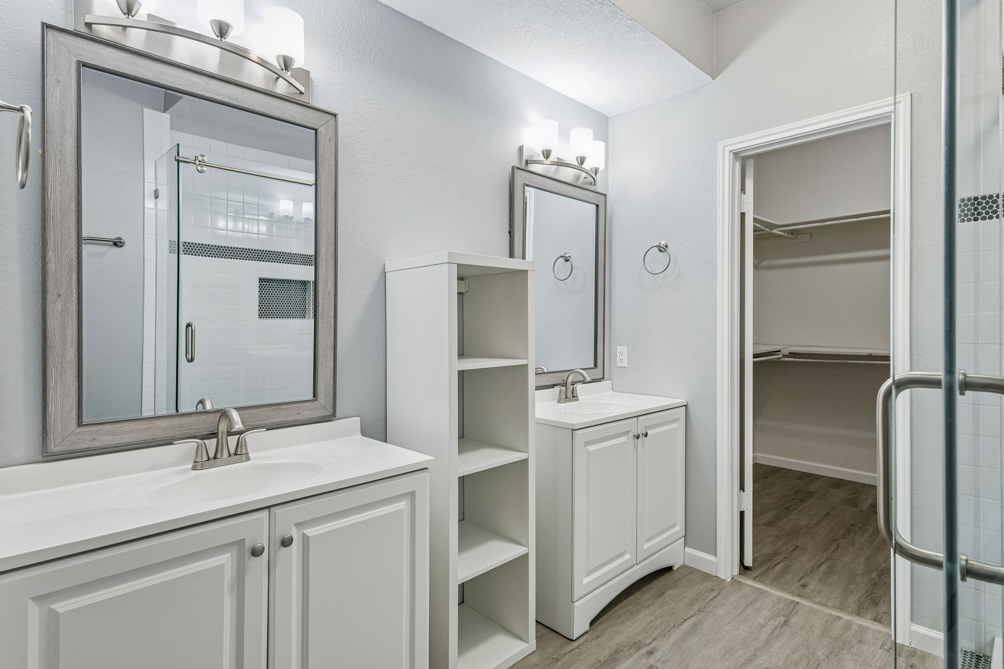 8600 Coppertowne Lane Dallas TX 75243