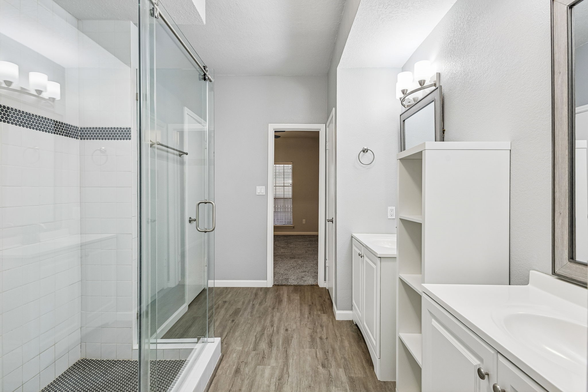 8600 Coppertowne Lane Dallas TX 75243