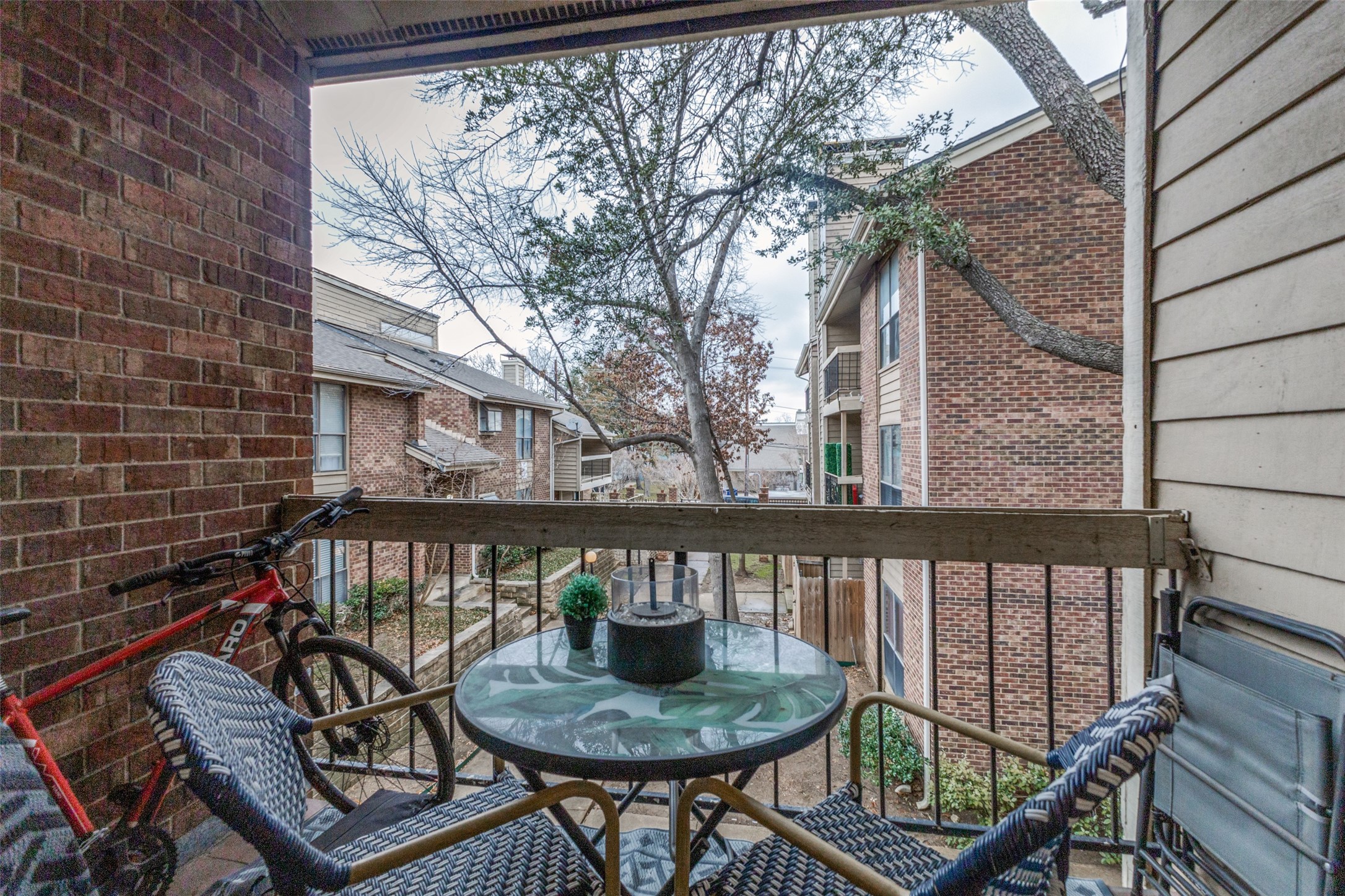 5750 Phoenix Drive Dallas TX 75231