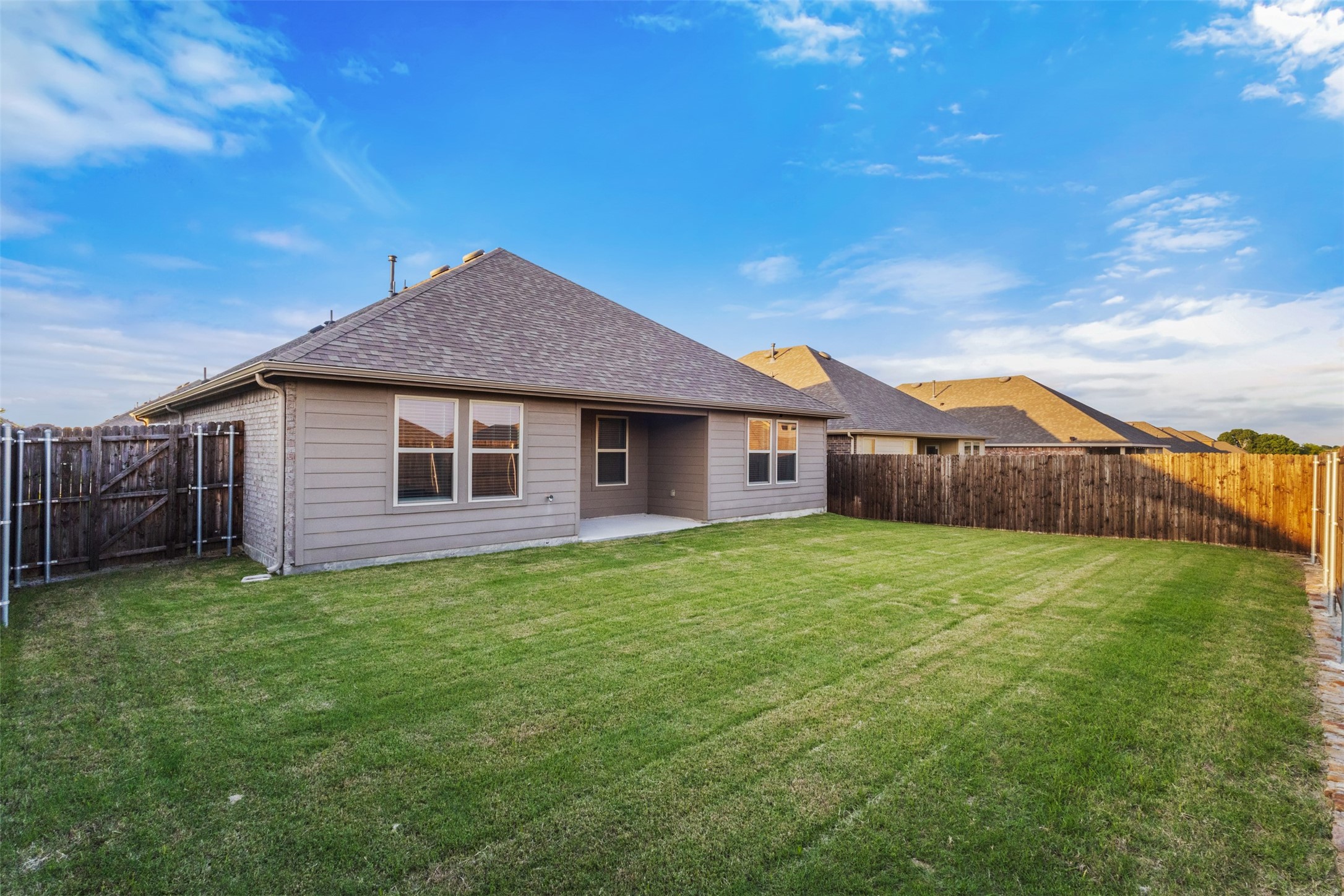 513 Spur Ridge Princeton TX 75407