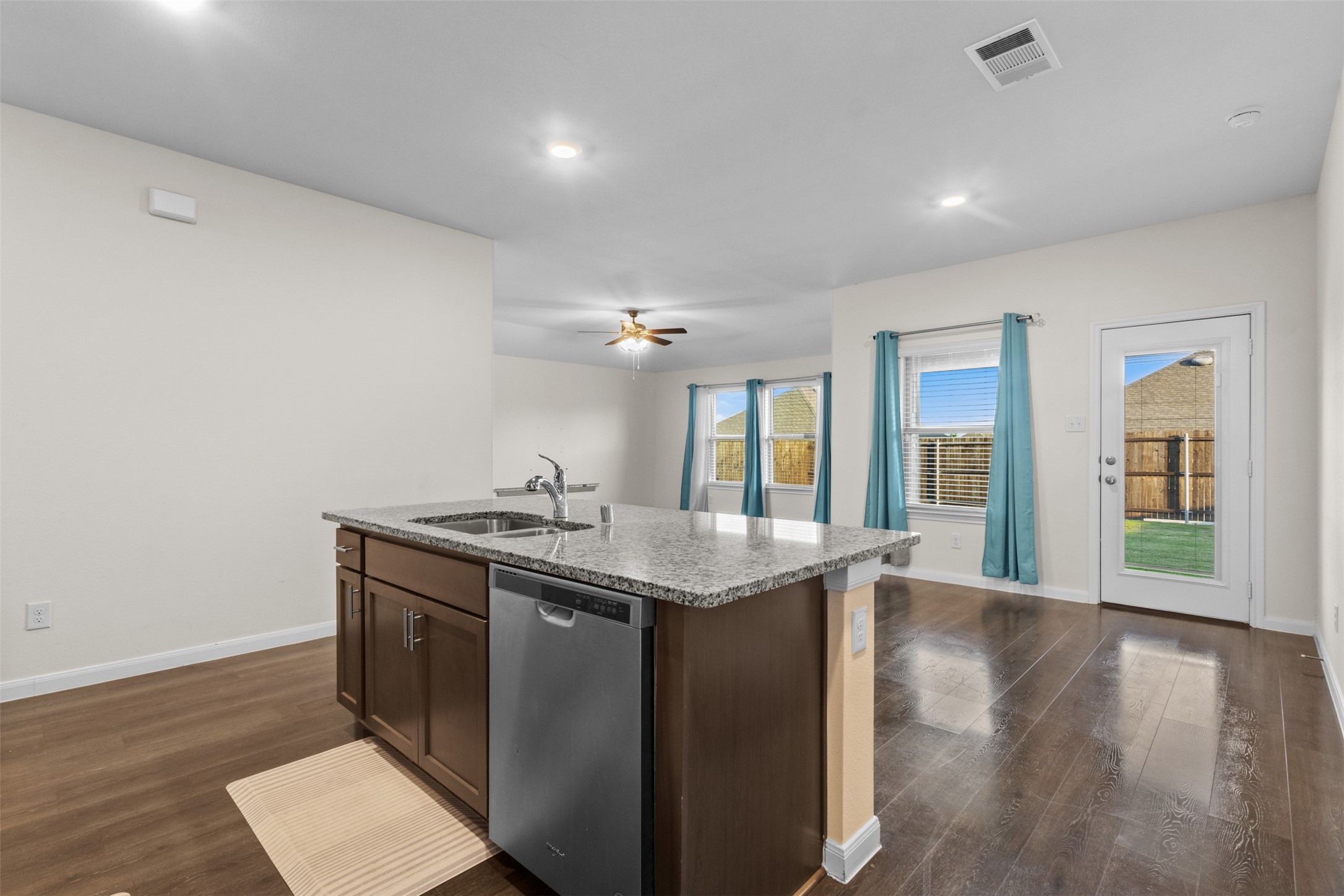 513 Spur Ridge Princeton TX 75407