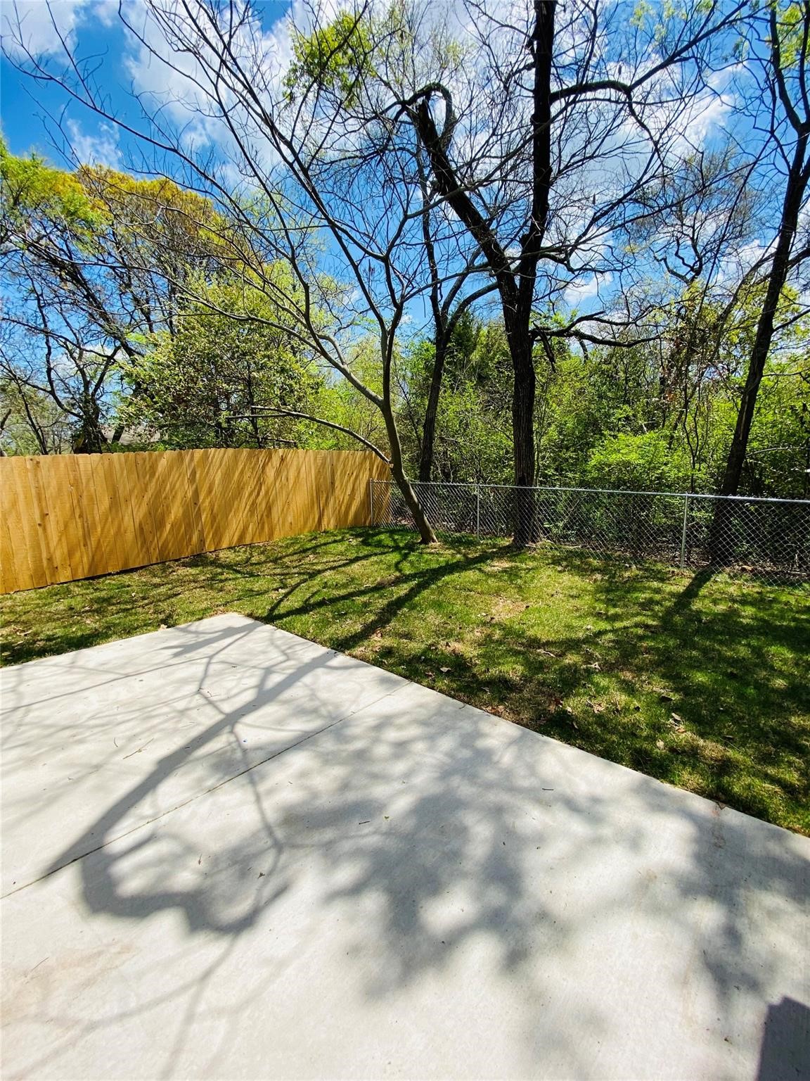 312 W Heron Street Denison TX 75020
