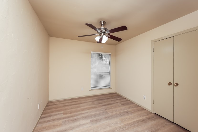 813 Hudson Drive Garland TX 75043
