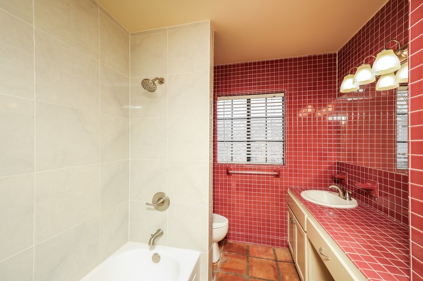 813 Hudson Drive Garland TX 75043