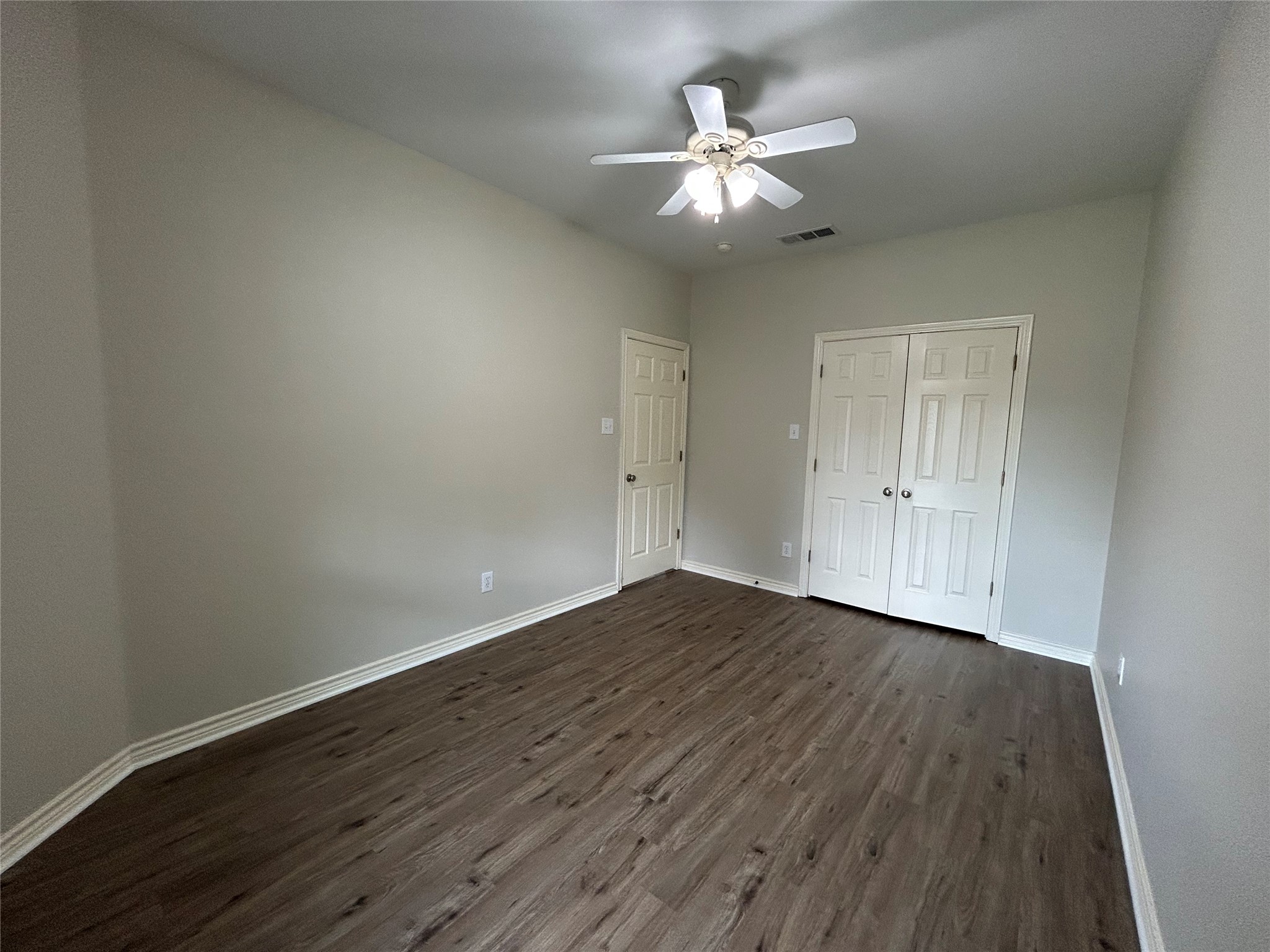 921 Cedar Ridge Drive Desoto TX 75115