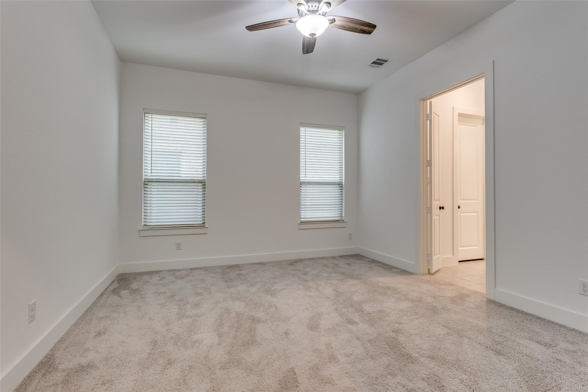 5411 Grand Avenue Sachse TX 75048