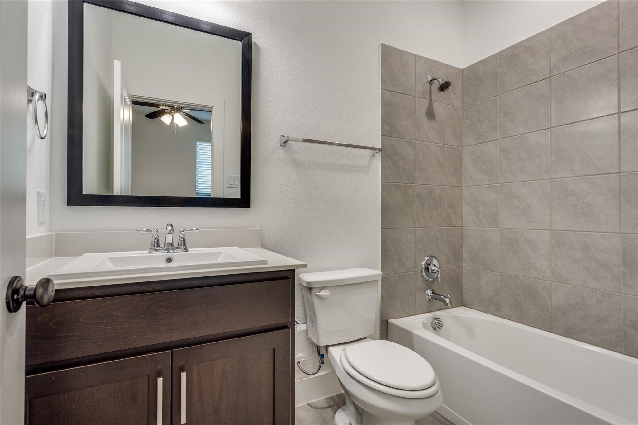 5411 Grand Avenue Sachse TX 75048