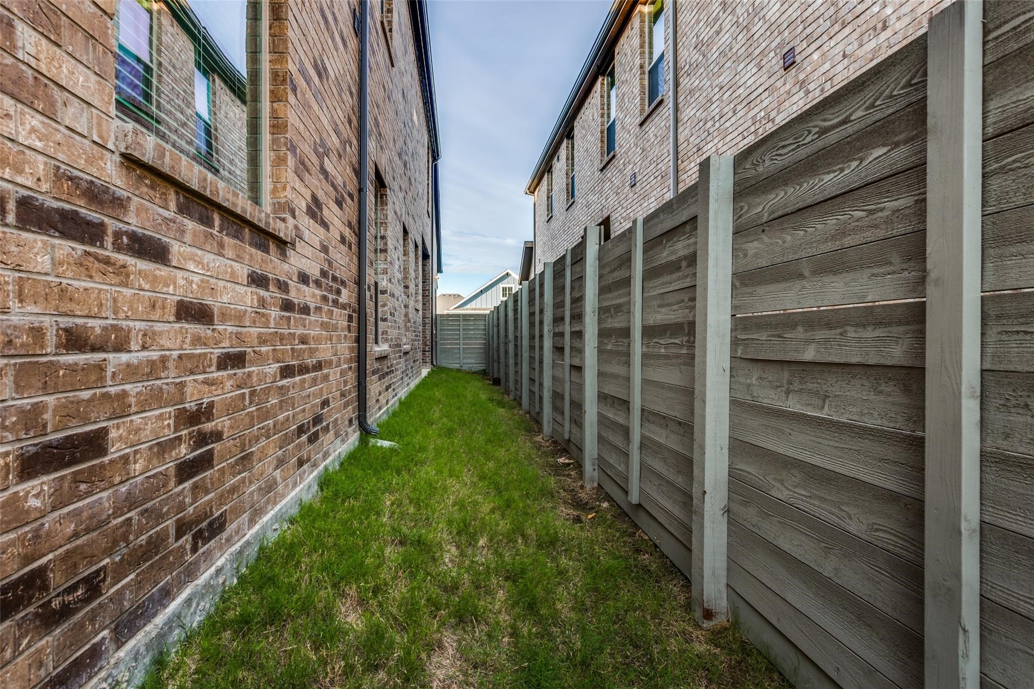 5411 Grand Avenue Sachse TX 75048