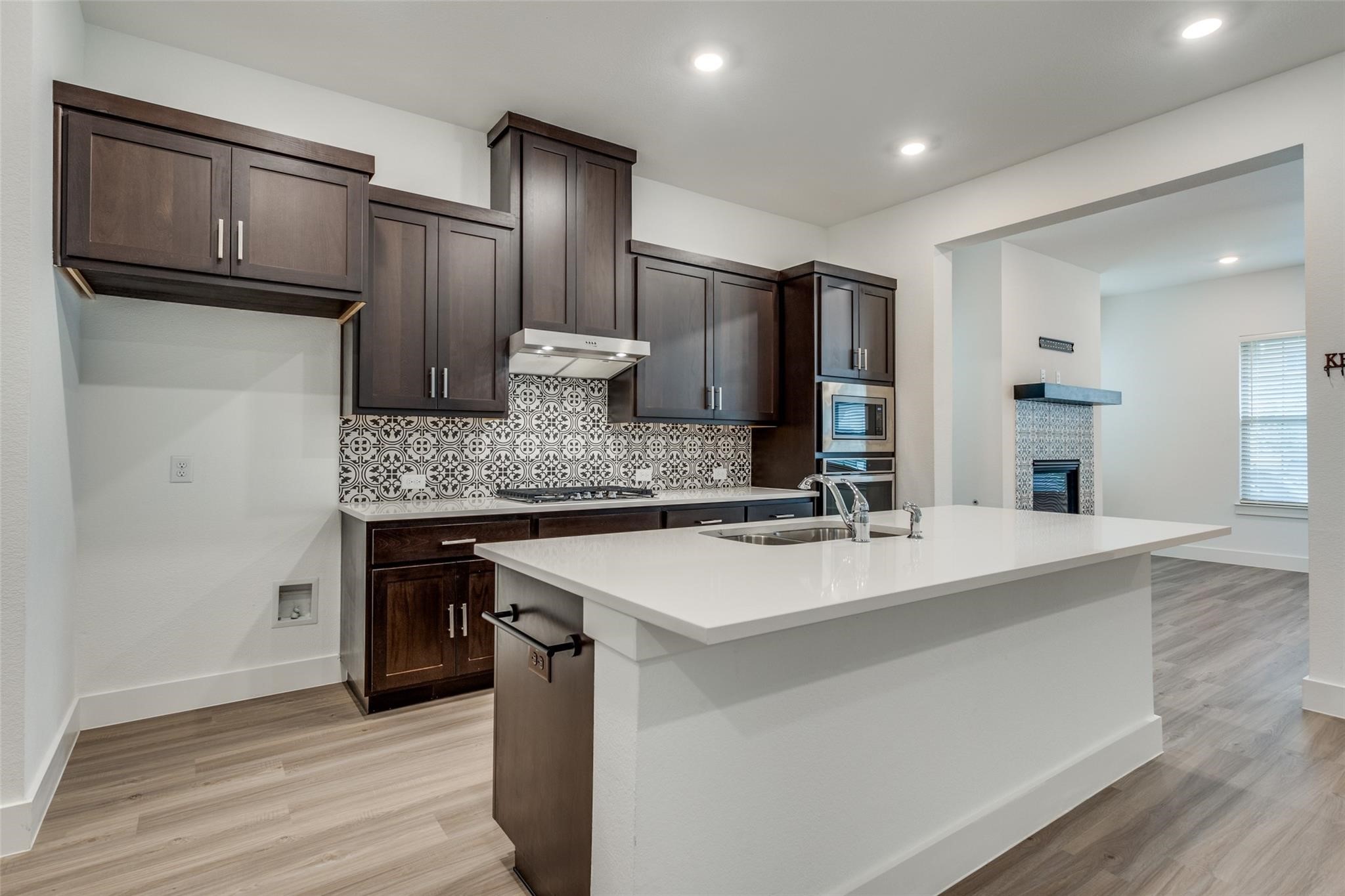 5411 Grand Avenue Sachse TX 75048