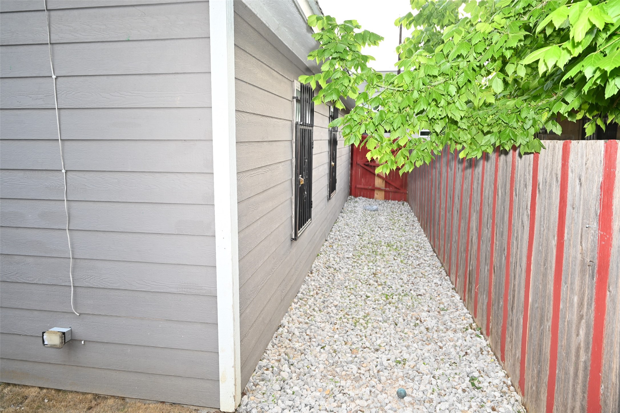 3226 Navaro Street Dallas TX 75212