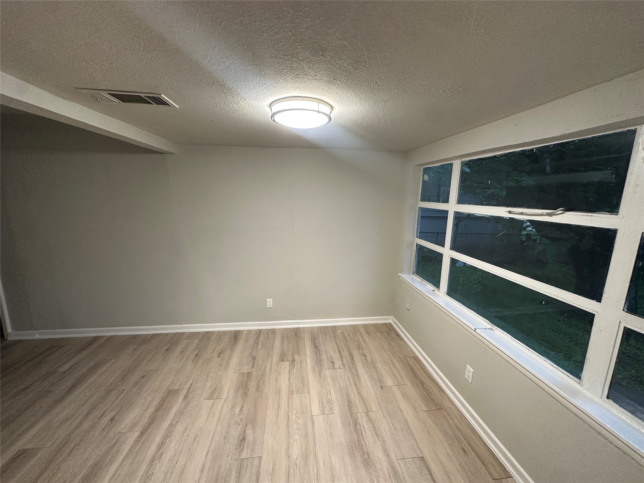 2908 Binyon Street Fort Worth TX 76133