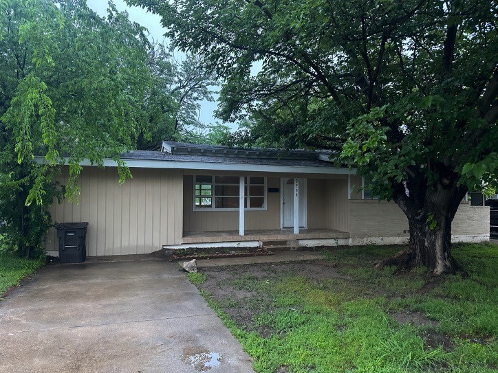 2908 Binyon Street Fort Worth TX 76133