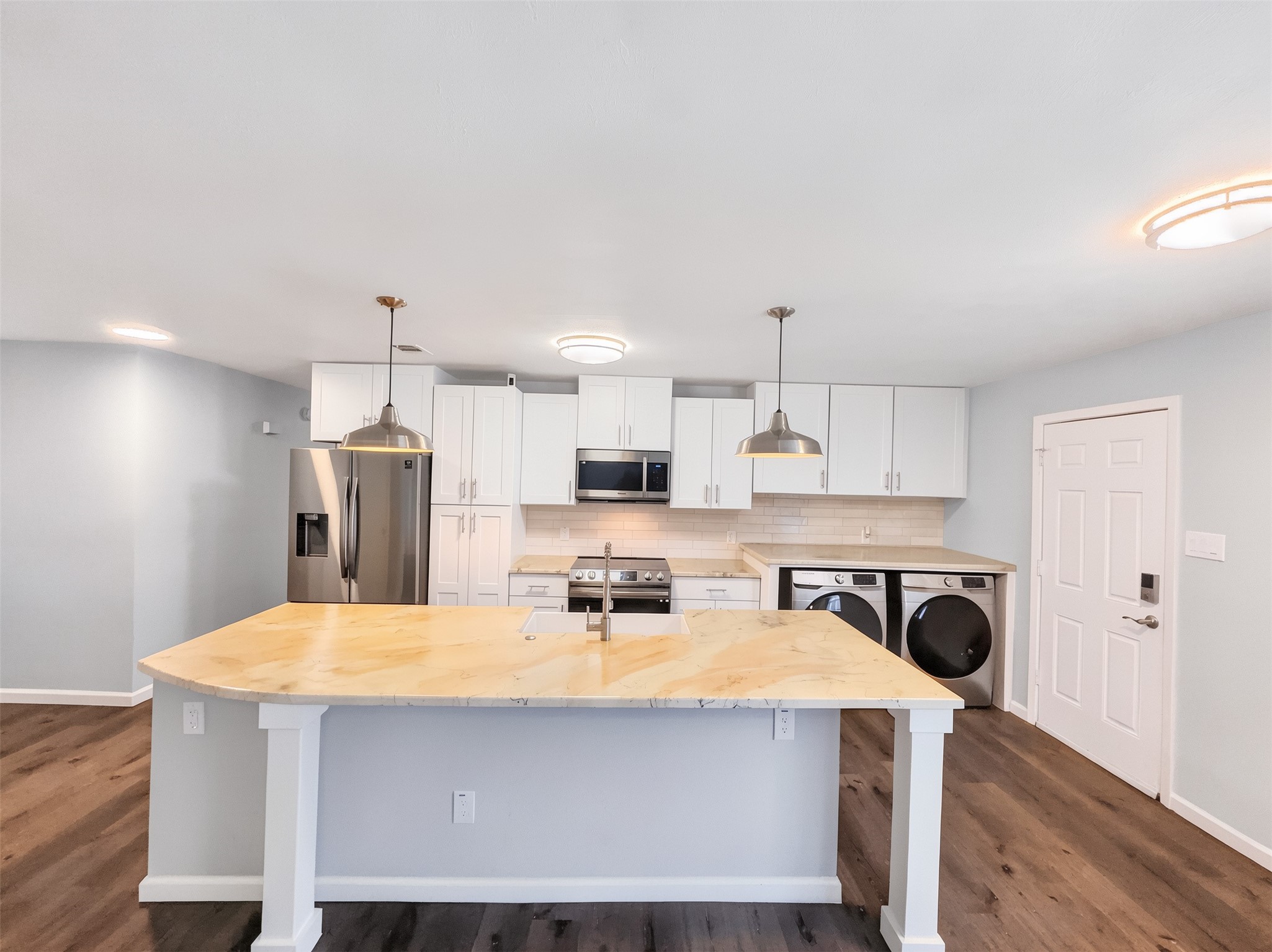 109 N Heights Drive Crowley TX 76036