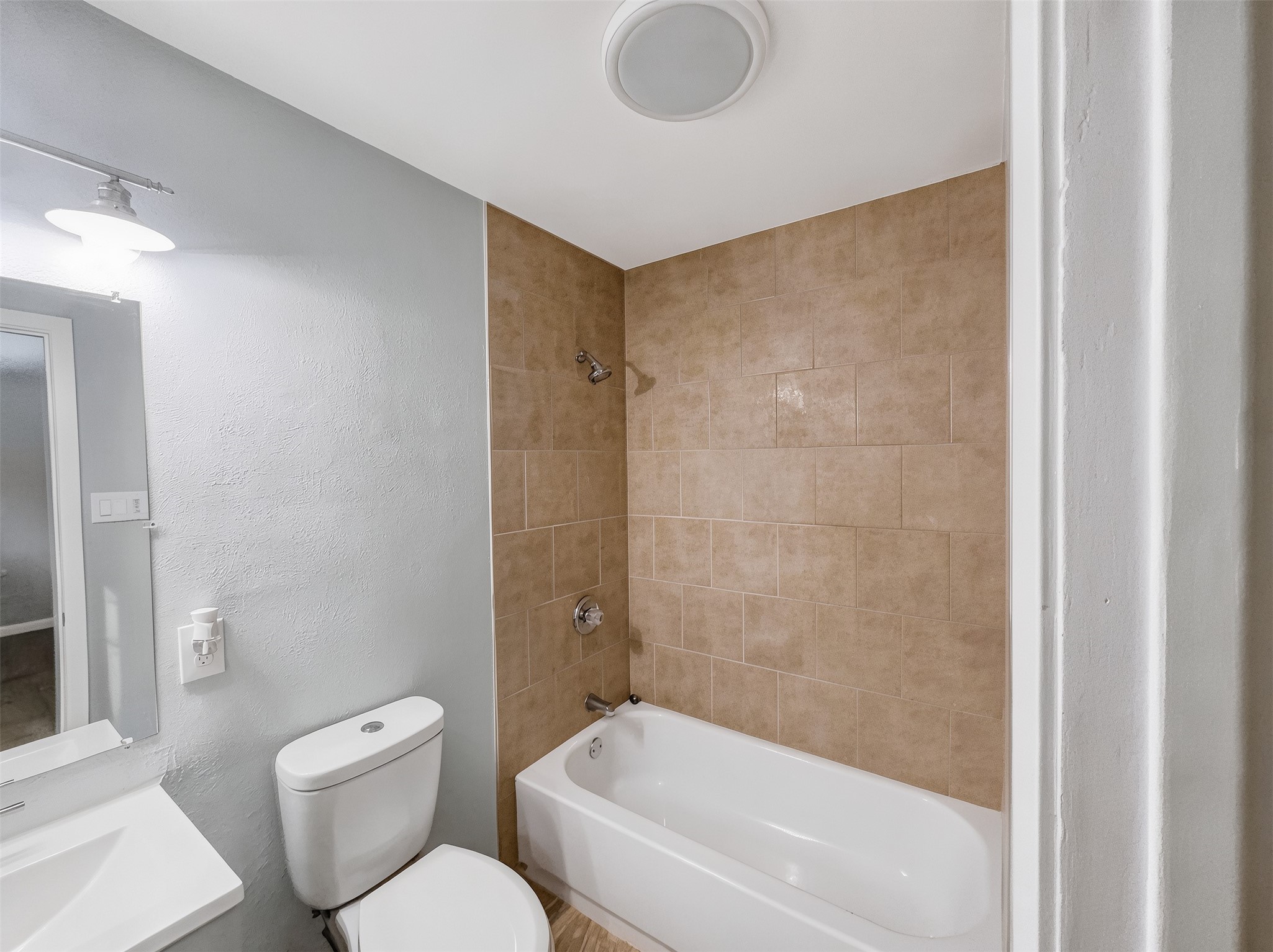109 N Heights Drive Crowley TX 76036