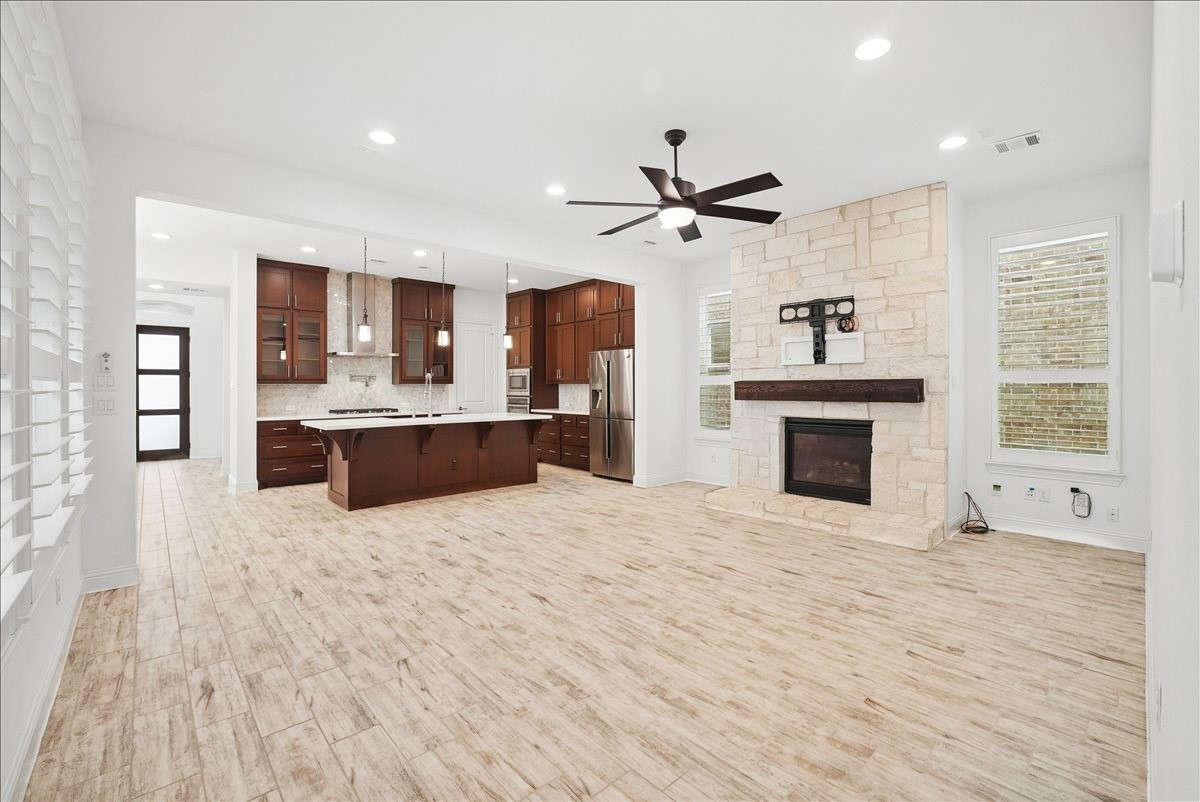 8047 Sunflower Lane Dallas TX 75252
