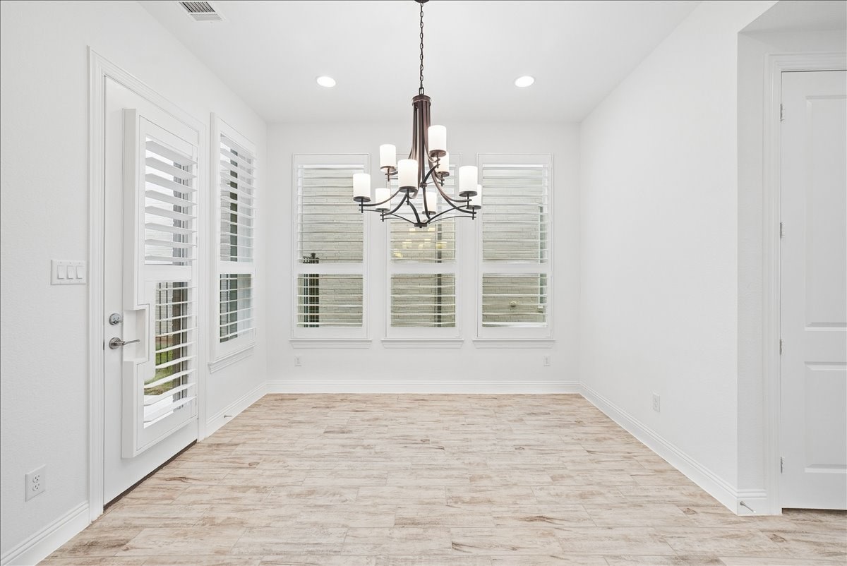 8047 Sunflower Lane Dallas TX 75252