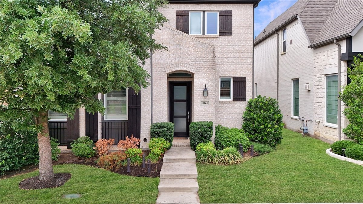 8047 Sunflower Lane Dallas TX 75252