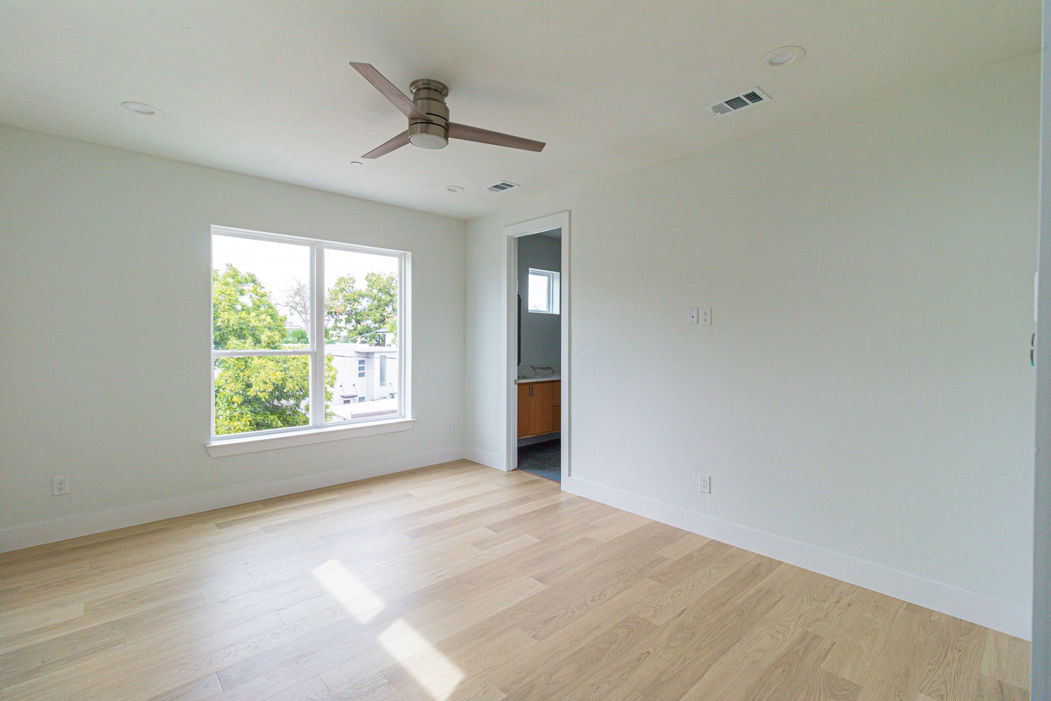 4210 Roseland Avenue Dallas TX 75204