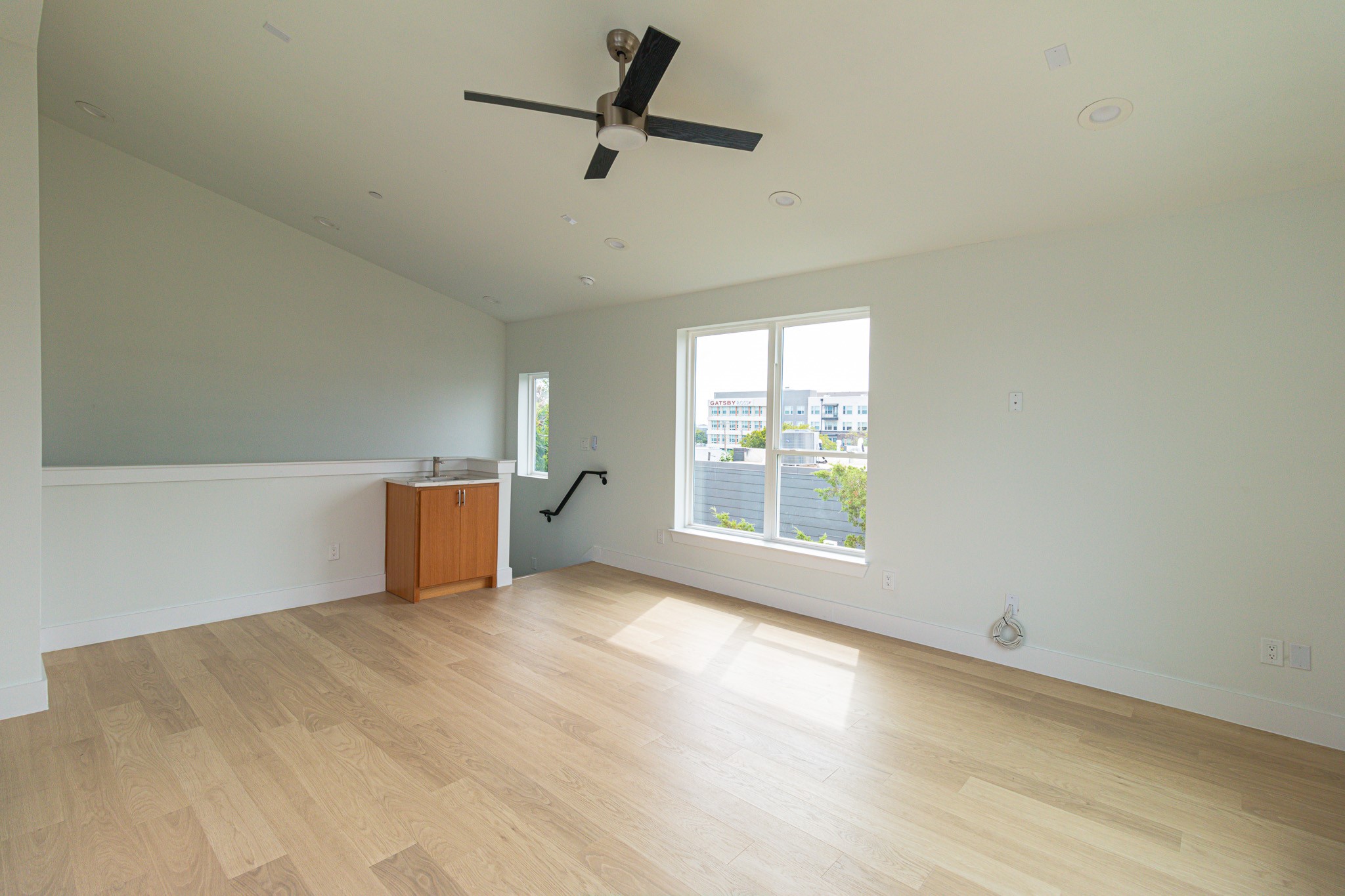 4210 Roseland Avenue Dallas TX 75204