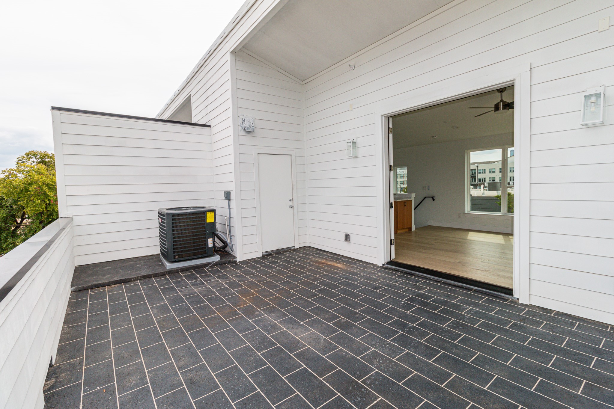4210 Roseland Avenue Dallas TX 75204