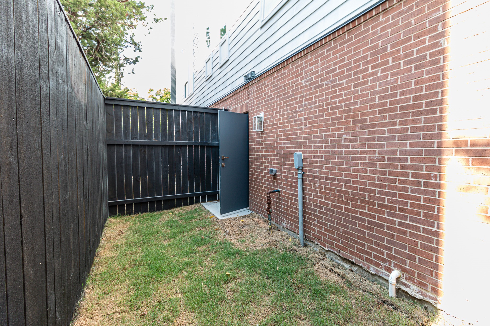4210 Roseland Avenue Dallas TX 75204