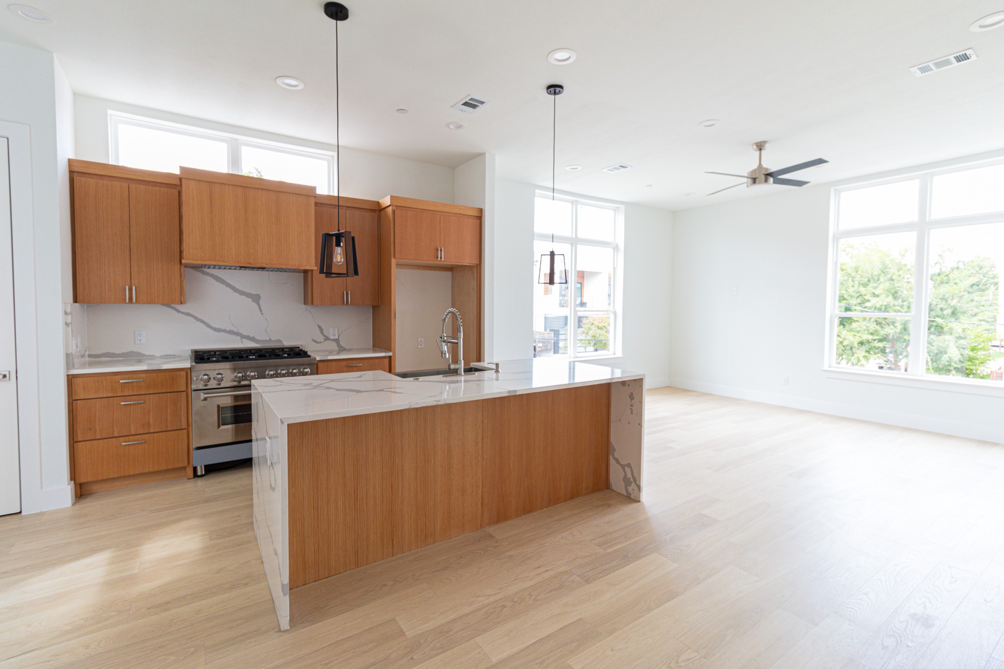 4210 Roseland Avenue Dallas TX 75204