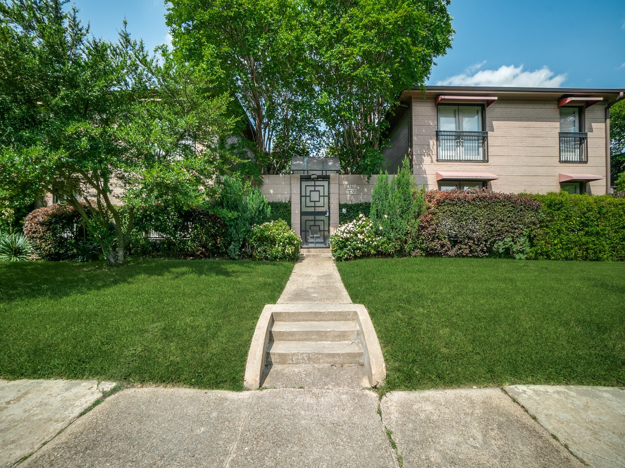 4118 Bowser Avenue Dallas TX 75219