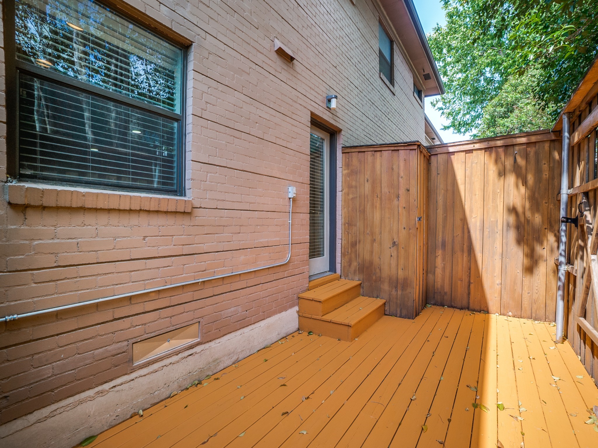 4118 Bowser Avenue Dallas TX 75219