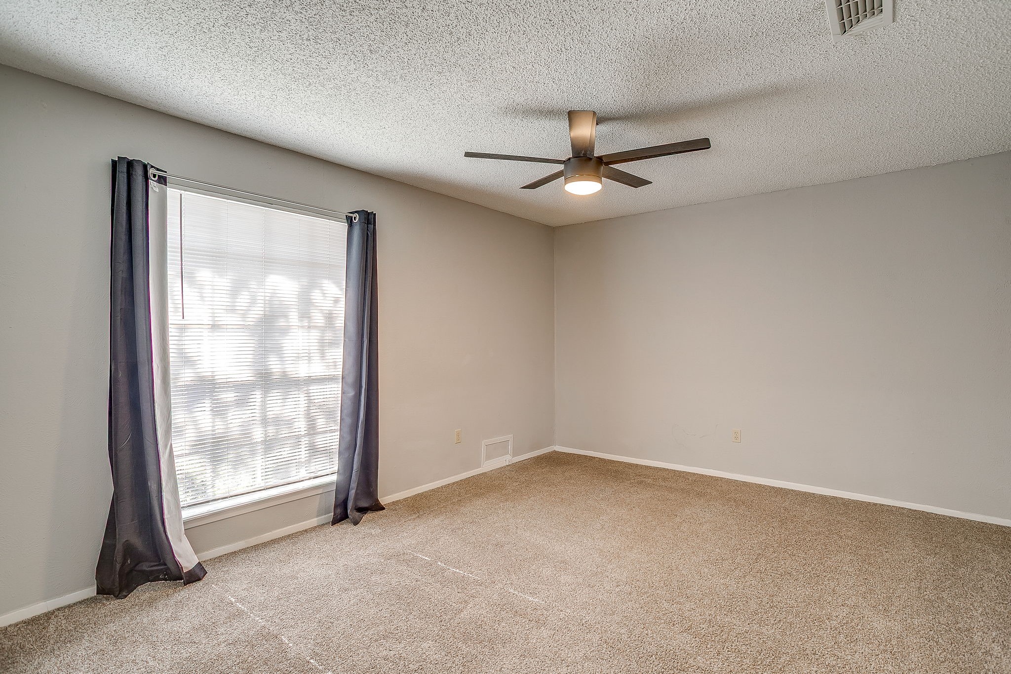232 Linda Drive Burleson TX 76028